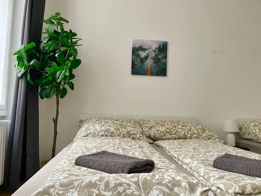 70 M2 Premium Apartment With Terrace & Free Parking Vienna
